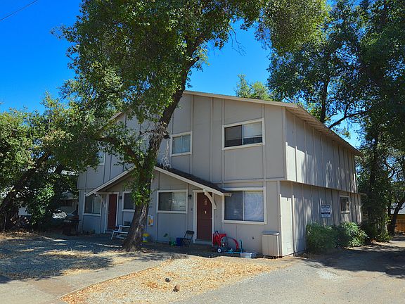 2nd image of 835 Camino Ct