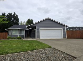 1513 Farrah Ct, Sutherlin, OR 97479
