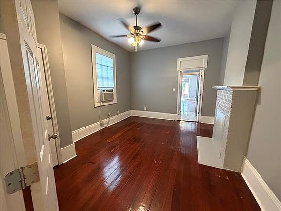 5th image of 8421 Cohn St