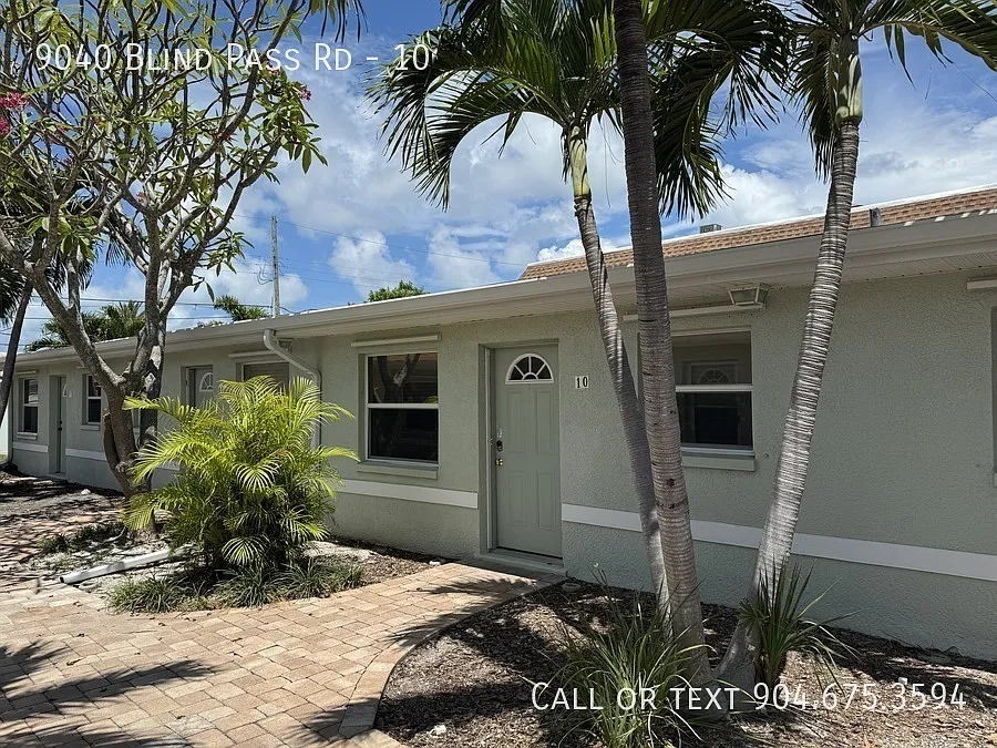 Charming One-bedroom home at Blind Pass Villas — Photo 2