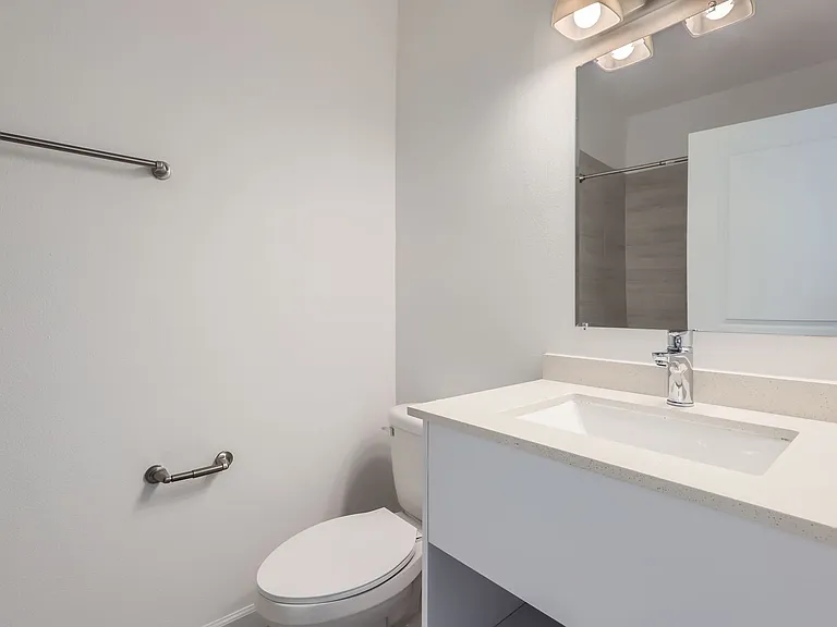1217 Southstation Pl #502 — Photo 15