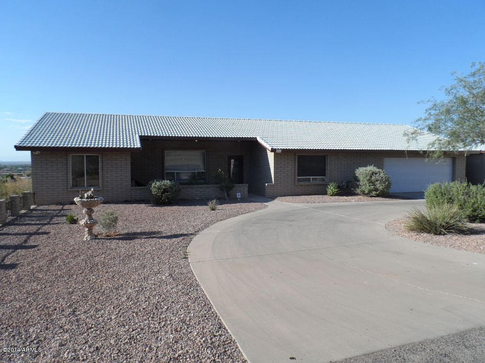 1st image of 2412 W Sunrise Dr