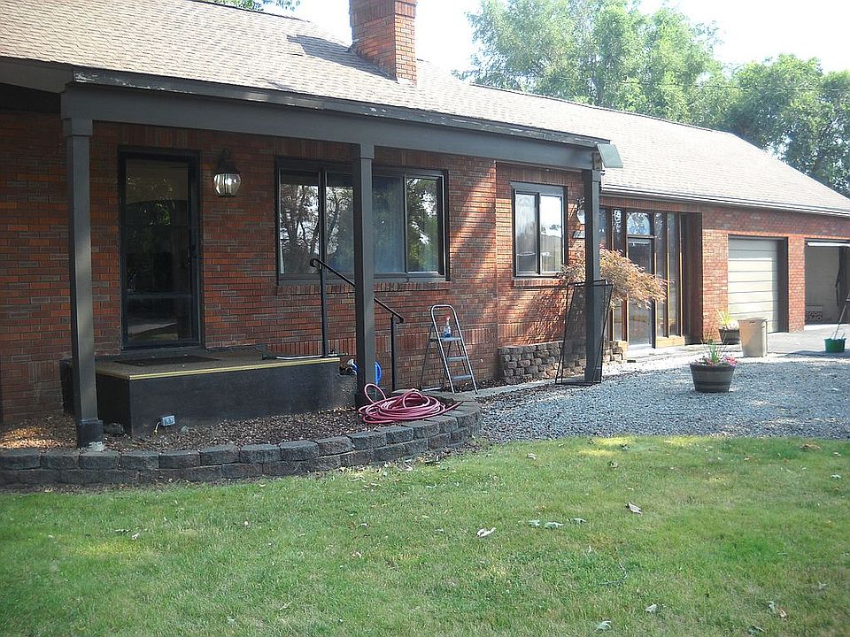 1st image of 16713 E Valley Way