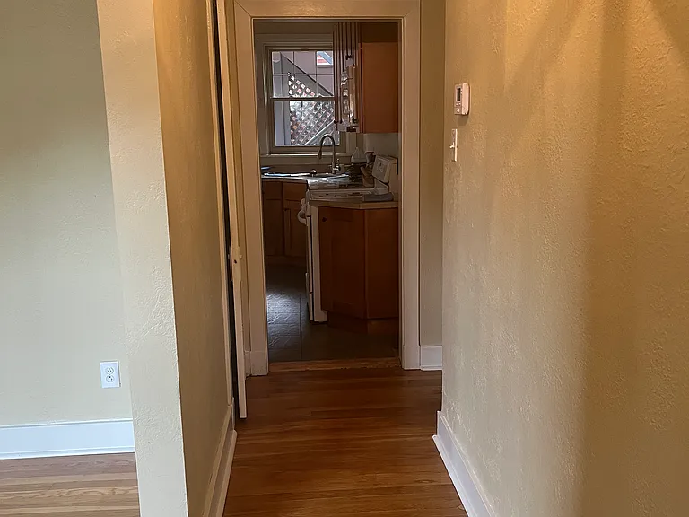 1810 Murdoch St #1 — Photo 7
