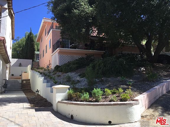 2nd image of 3516 Mesquite Dr