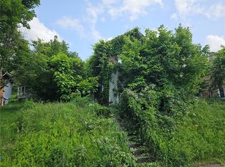 709 7th St, Marianna, PA