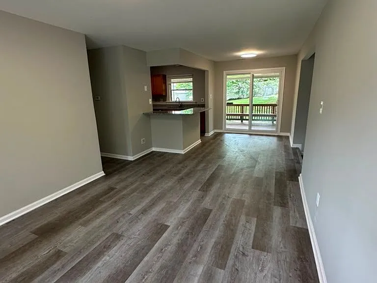 1803 Anderson Rd — Photo 4