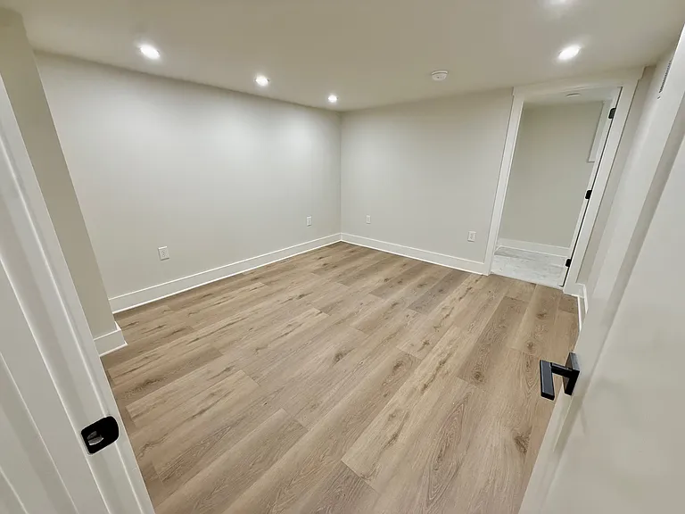 1326 Metropolitan Ave #1 — Photo 12