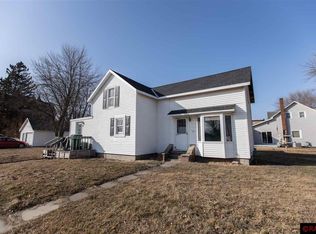 306 Silver St E, Mapleton, MN 56065