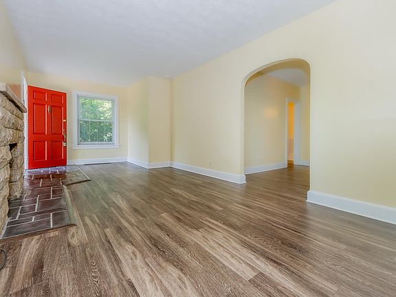 5th image of 108 Stonewall Dr