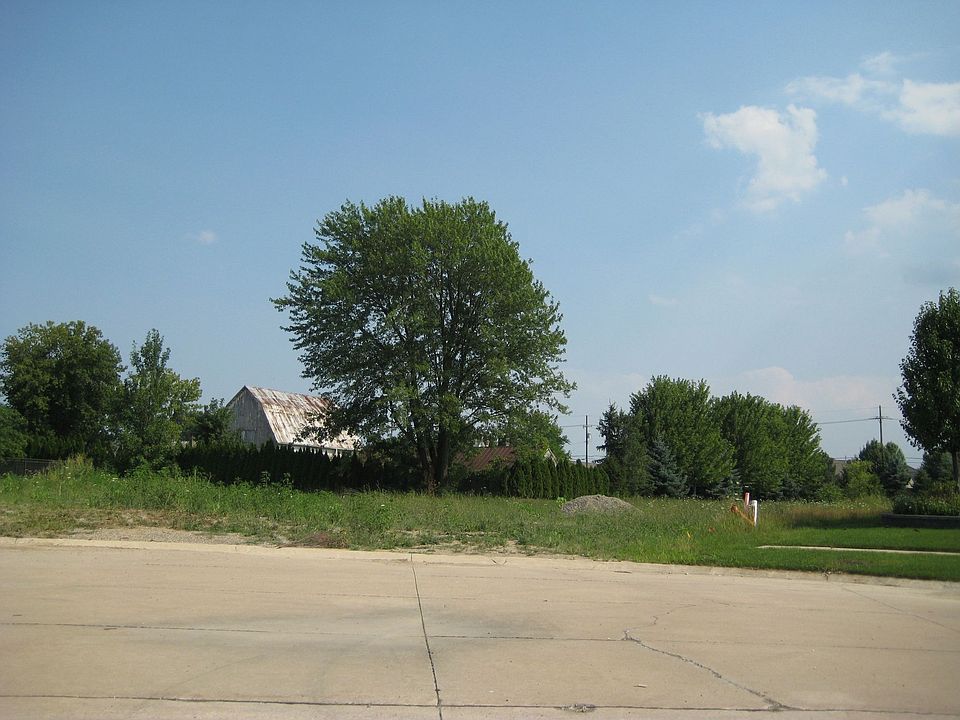 1st image of 14588 Fairfax Dr