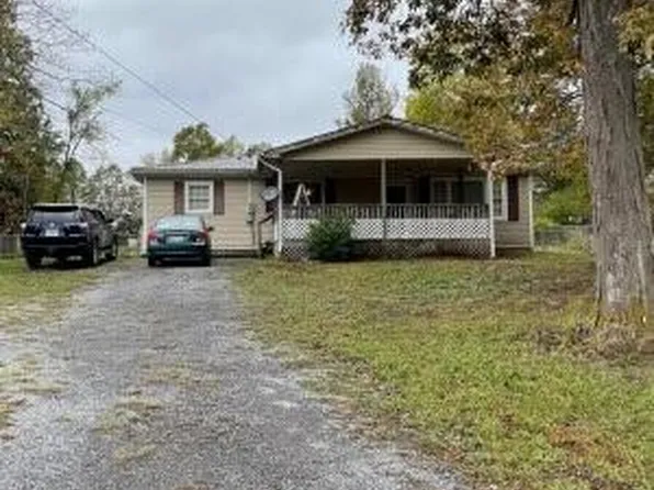 683 Oak Grove Rd, Benton, TN 37307