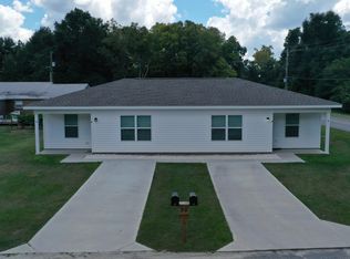 32 Constitution Ave #A, B Defuniak Springs, FL 32433
