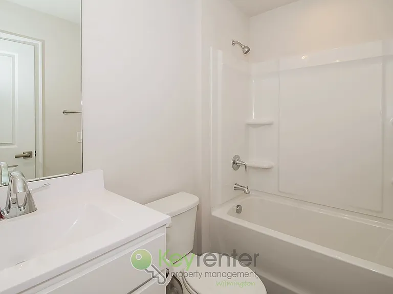 3198 NW Edgemead Cir #D — Photo 13