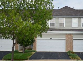 610 Waterview Ct, Naperville, IL 60563