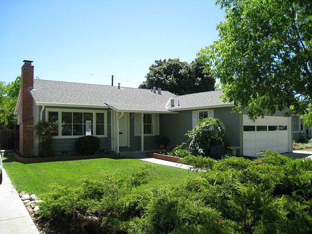 1st image of 951 Elizabeth Dr
