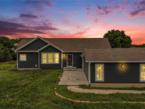 1700 E State Rte W, Cleveland, MO 64734