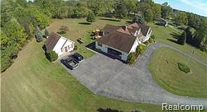 3rd image of 115 Sarahs Way
