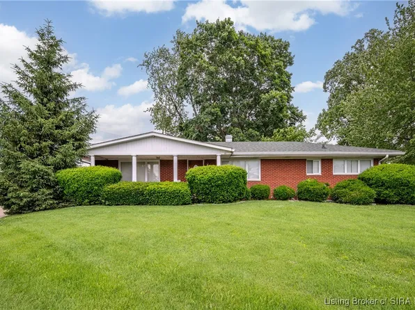23 Oxford Drive, New Albany, IN 47150