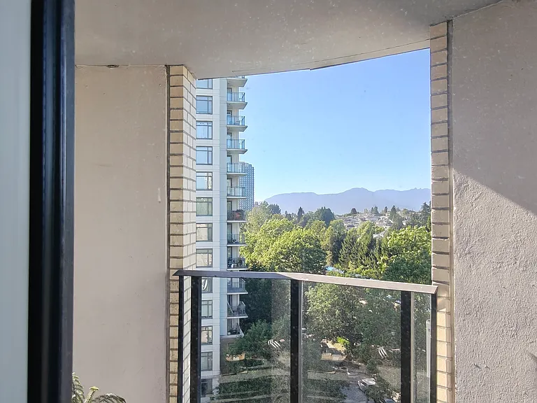 Large semi-circular balcony overlooking mountains (picture is facing west)