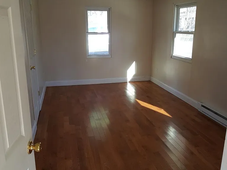 5142 Walnut Ln — Photo 4