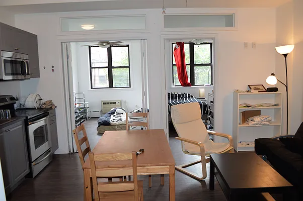 Rented by OvCo Realty | media 21