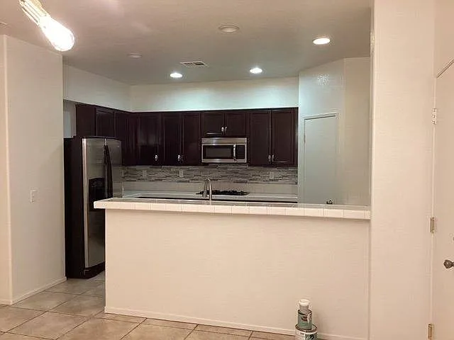 2620 Sparkling Water Ct — Photo 8