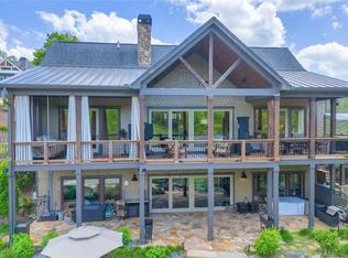 1644 Currahee Club Dr, Toccoa, GA 30577