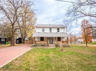 427 Pine St, Wellsville, KS 66092