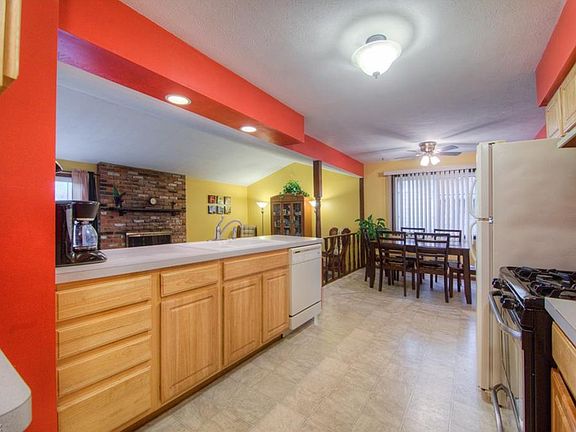 4th image of 354 Bayshore Dr