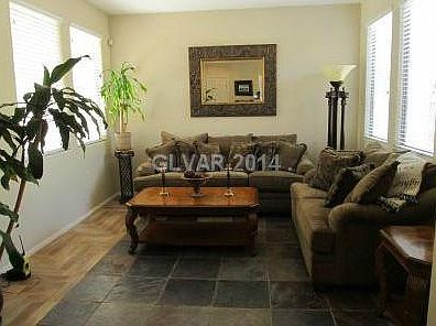 2nd image of 11239 Fiesole St