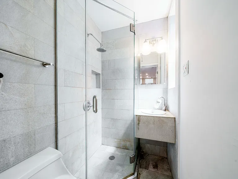 122 Ludlow St #4A — Photo 6