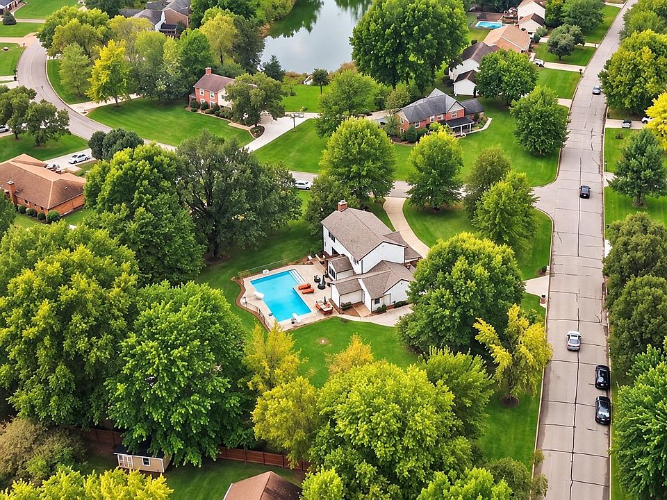 1st image of 11004 Paddock Dr