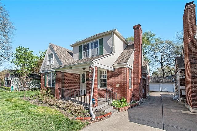 2008 W 73rd Ter, Prairie Village, KS 66208 | Zillow