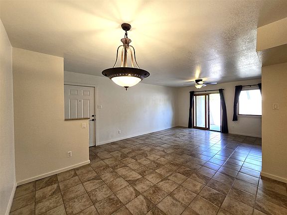 3rd image of 601 San Mateo Ln #123