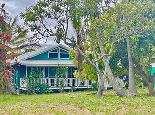 94-6309 Makai St, Naalehu, HI 96772