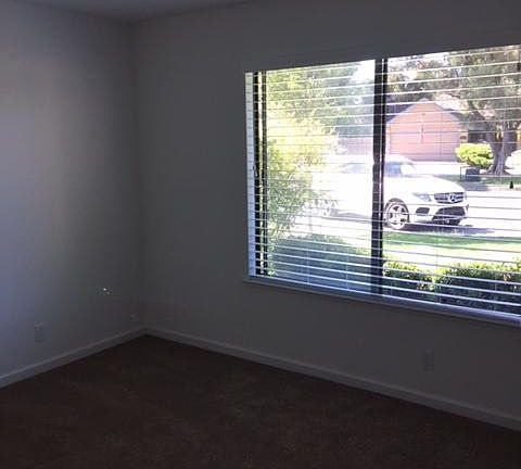 5th image of 2933 Pebble Falls Ct