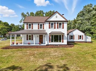 2844 Kent Rd, Stow, OH 44224