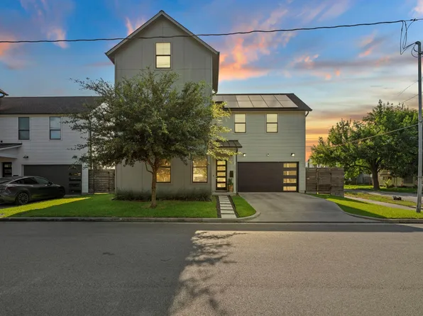 3317 Arlington St, Houston, TX 77018