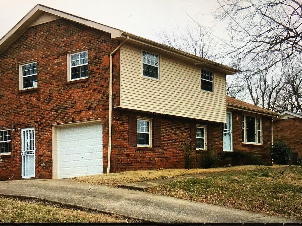 1st image of 1567 Cherry Tree Dr