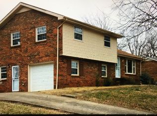 1567 Cherry Tree Dr, Clarksville, TN 37042