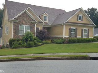 9987 Village South Dr, Douglasville, GA 30135