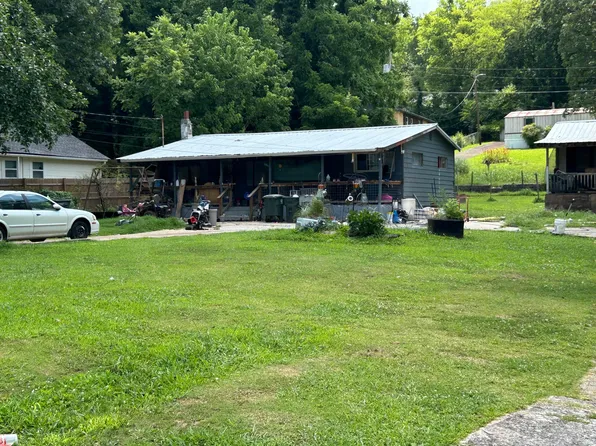 8 Kellys Ferry Ave, Chattanooga, TN 37419