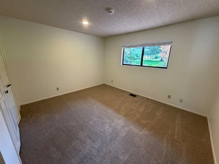 2345 E Lake Ridge Shrs — Photo 18