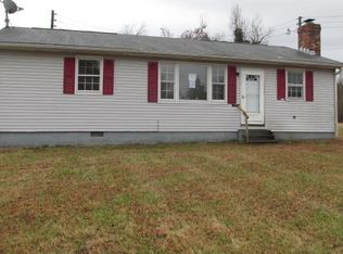 271 Folly Neck Rd, Warsaw, VA 22572