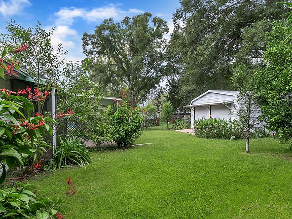 5th image of 13238 Galway Ave