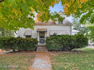 212 Sabin St, Sycamore, IL 60178