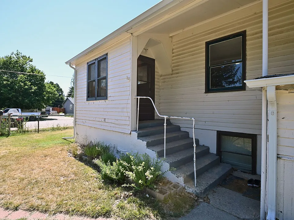 555 Wyoming Ave