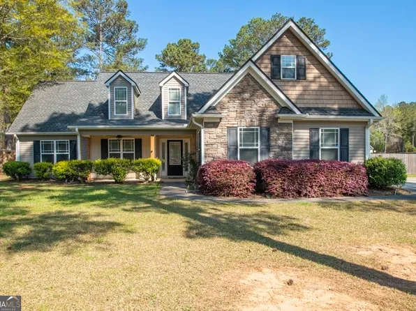 104 McGinnis Gln, Barnesville, GA 30204