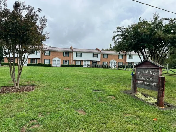 Flaming Manor Apartments, 515 Rosewood Ave #5, Martinsville, VA 24112